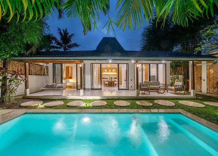 Blue Wave - Private Pool With Spacious Garden Ubud