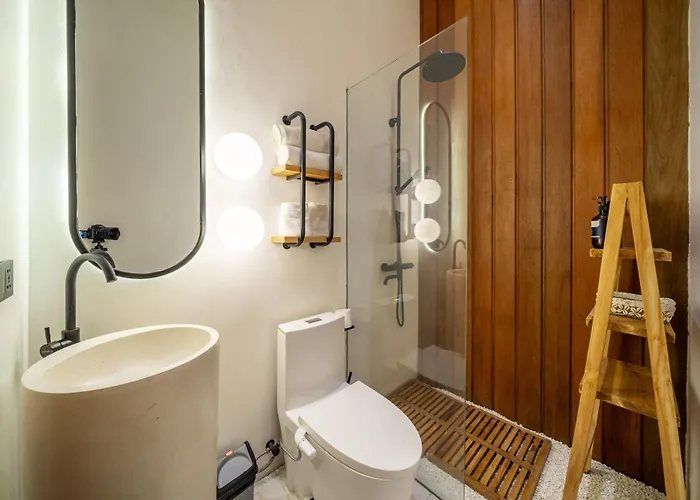 Blue Wave - Private Pool With Spacious Garden Ubud